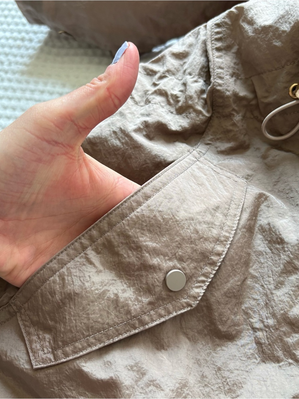 NWT Guess Kelsi Hoodie Pack Parka Long Summer Clay Taupe Water Resistant Size S - Picture 8 of 12
